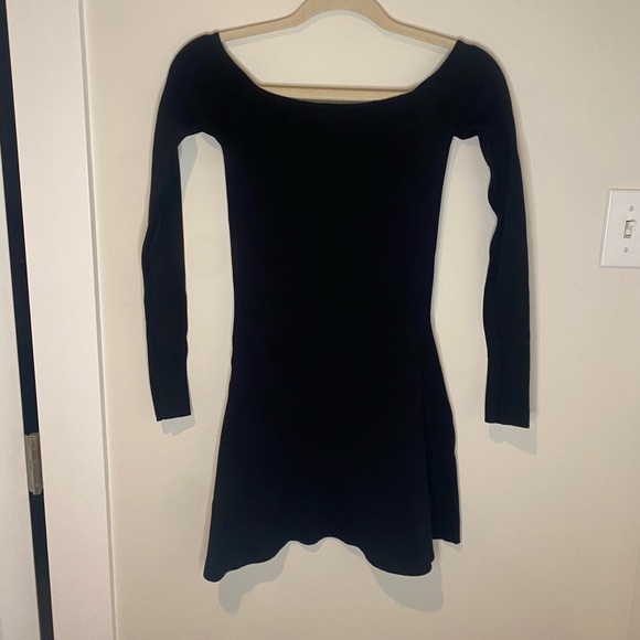 black zara off the shoulder dress - Picture 1 of 3